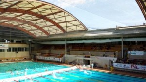 Piscine Georges Vallerey with open roof