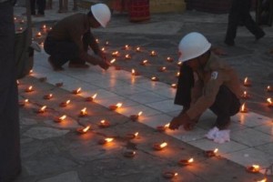 Red Cross boys look to the lamps